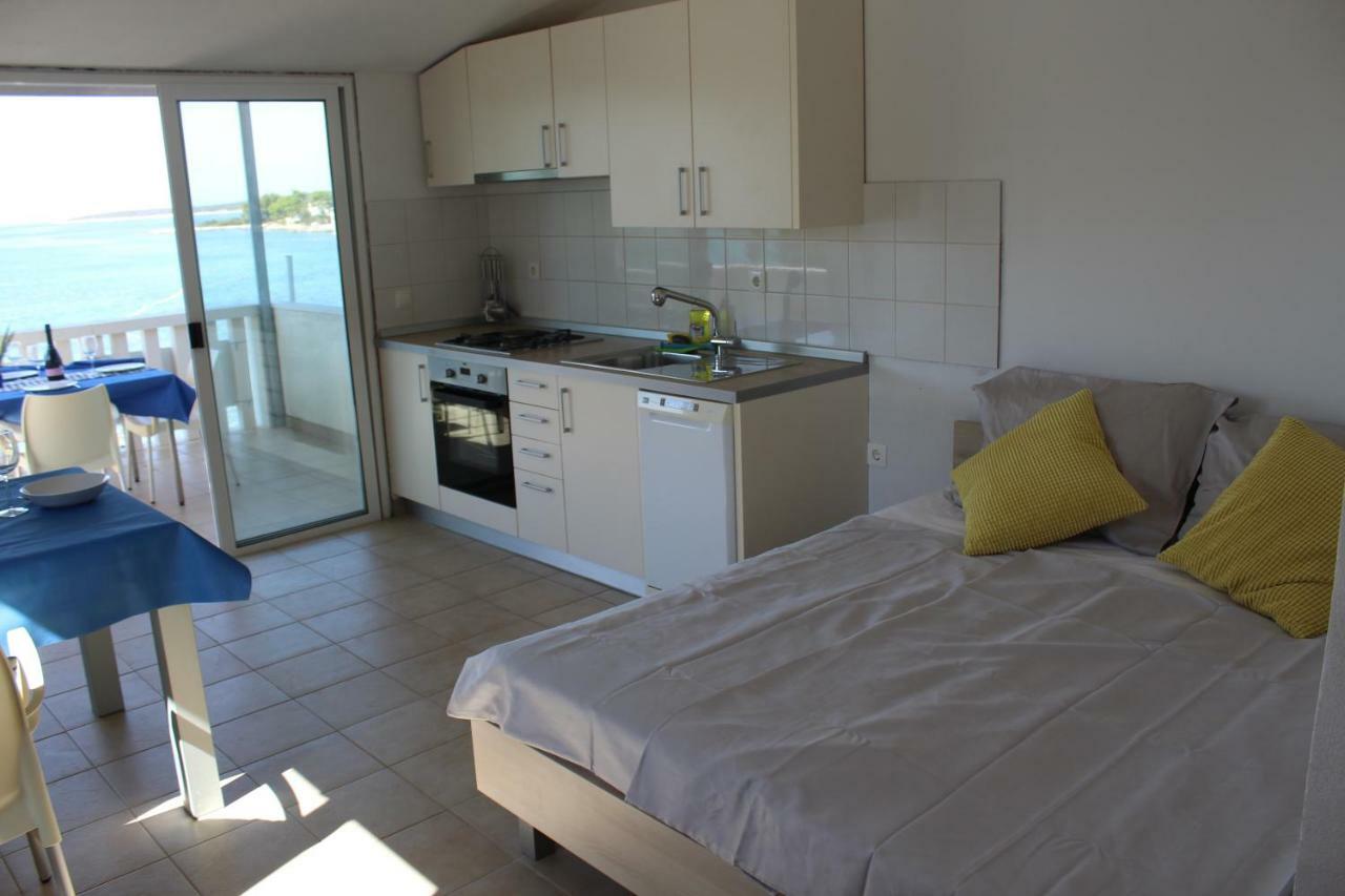 וולה לוקה Apartments Andrea מראה חיצוני תמונה