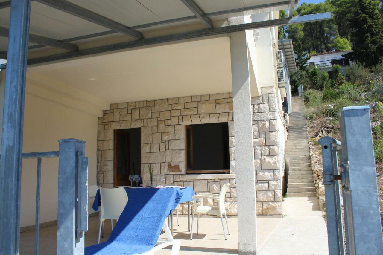 וולה לוקה Apartments Andrea מראה חיצוני תמונה
